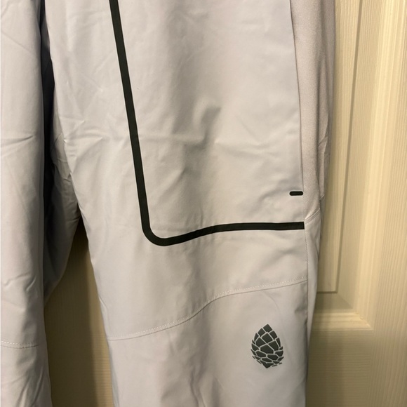 NWT Women's Stio Fernos Insulated Knicker Drawstring - Quiet Gray - Small - $199 - Picture 2 of 7